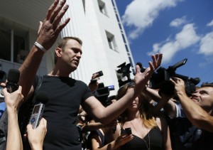 Navalny appena uscito dal carcere